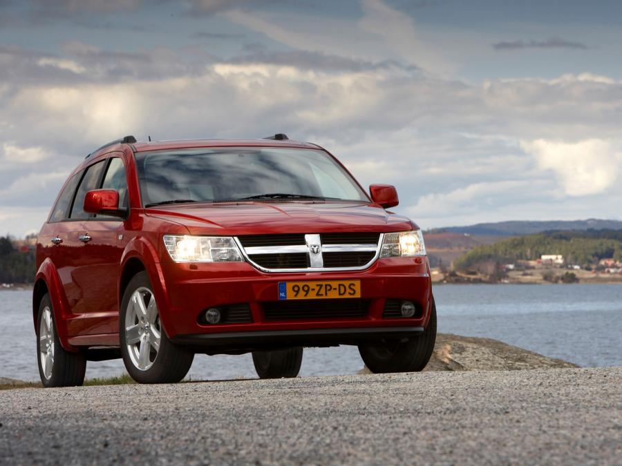 Dodge Journey 2008 года  (EU) (фото 14 из 16)